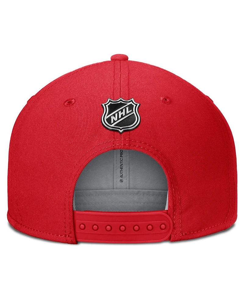 Fanatics Men's Red Chicago Blackhawks Authentic Pro Team Rink Snapback Hat