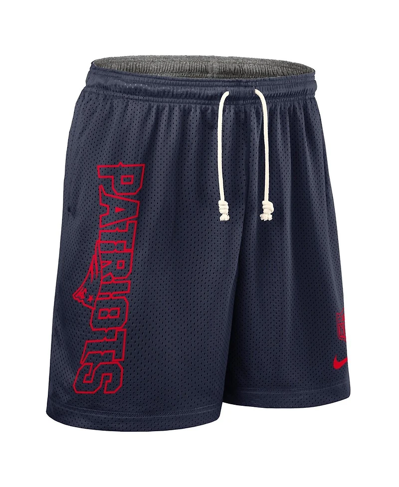 Nike Men's Navy New England Patriots Sideline Reversible Performance Shorts