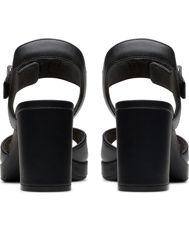 Clarks Collection Women's Ambyrlyn Faye Block Heel Sandals