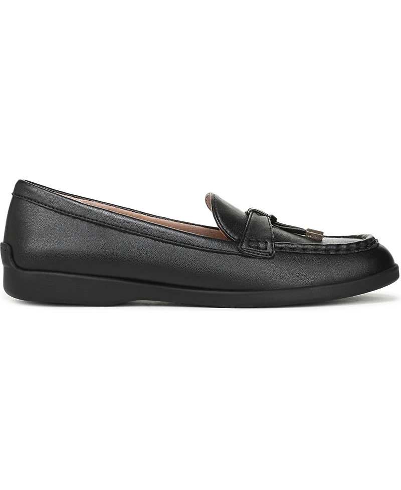 LifeStride Women's Malta 3 Round Toe Slip On Tassel Loafers