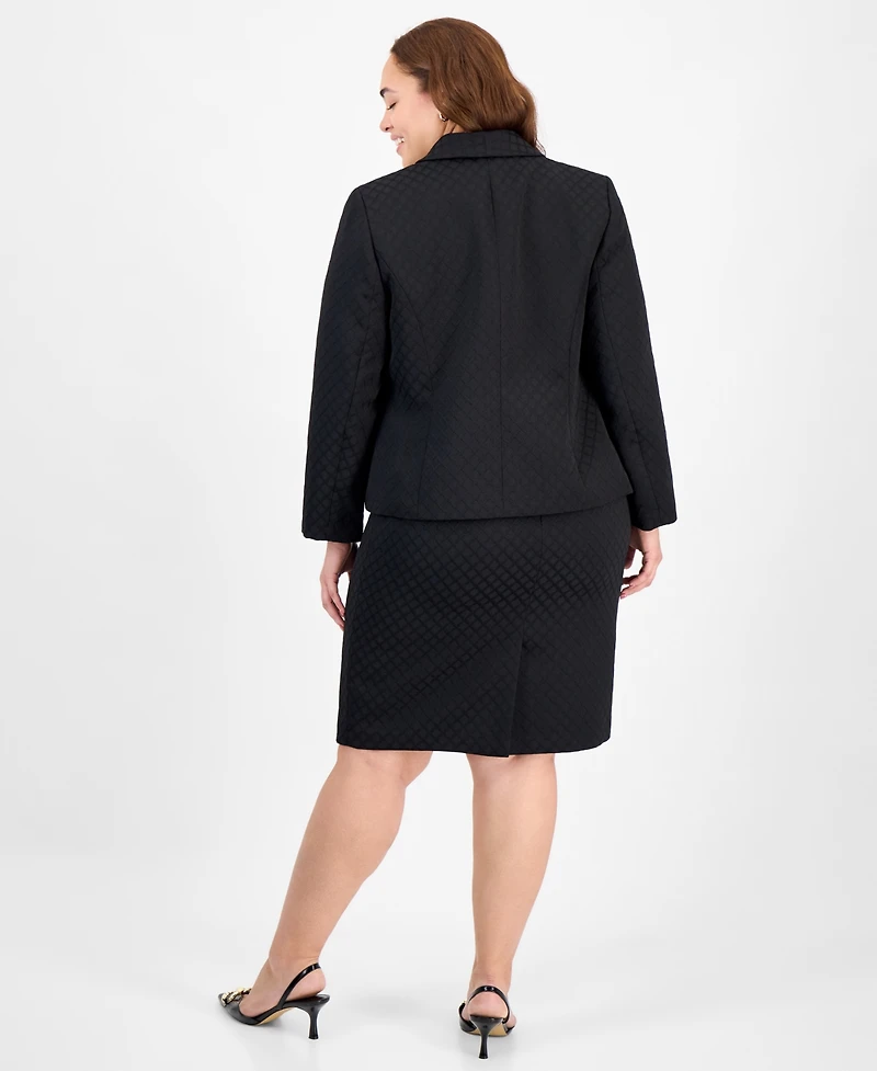 Le Suit Plus Shawl-Collar Jacket & Pencil Skirt Set