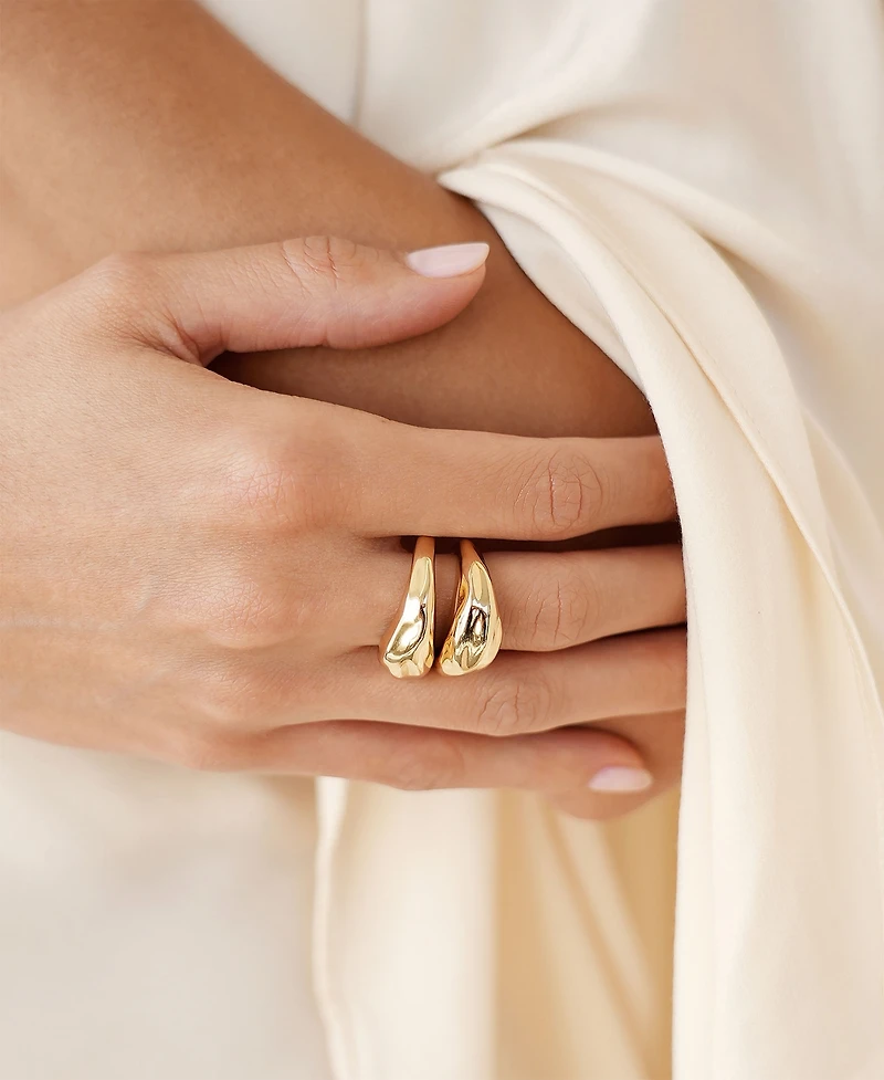 Ettika Modern Flow Statement Ring