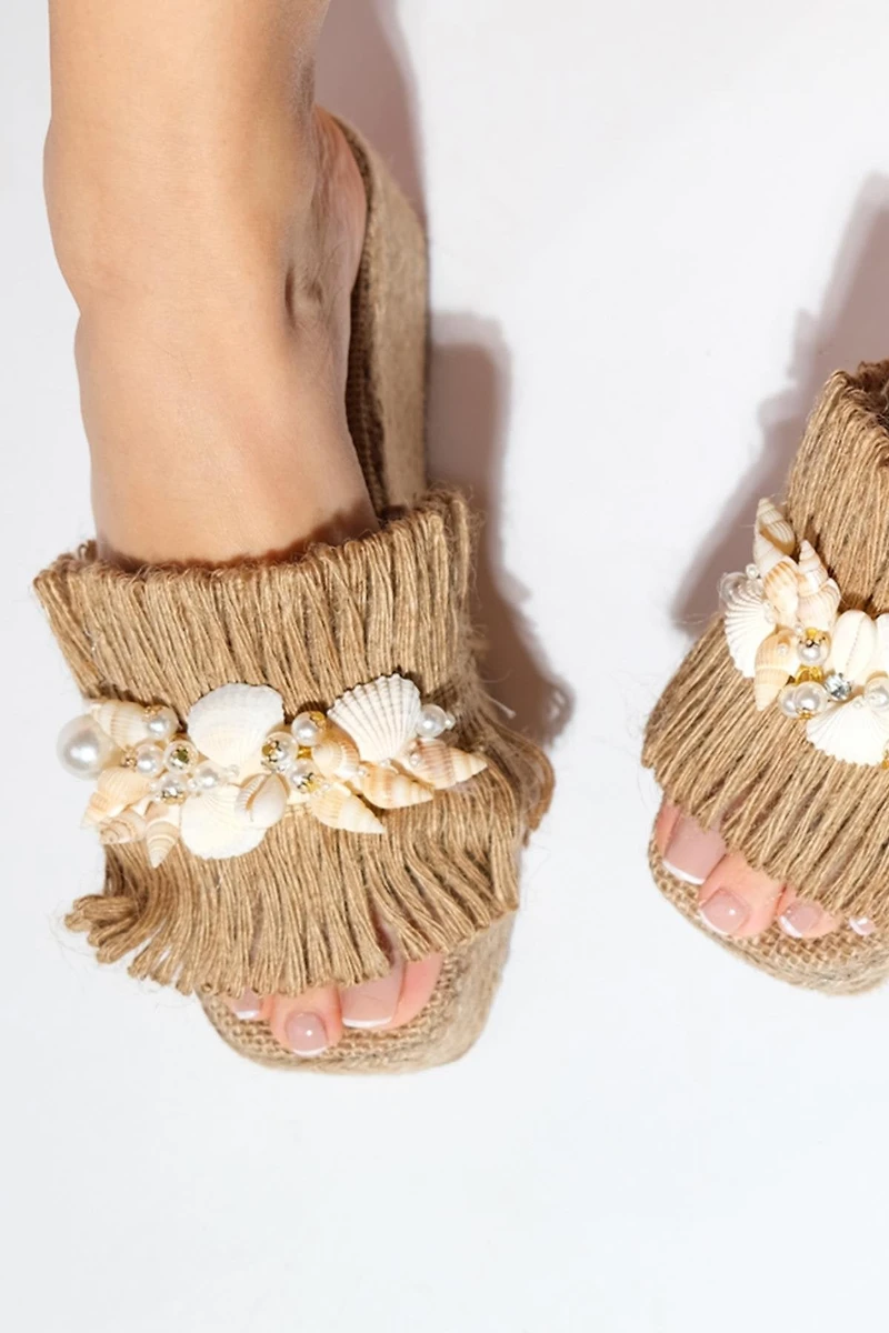 Prologue Shoes Dion Raffia Seashell Wedge Mules (Women)