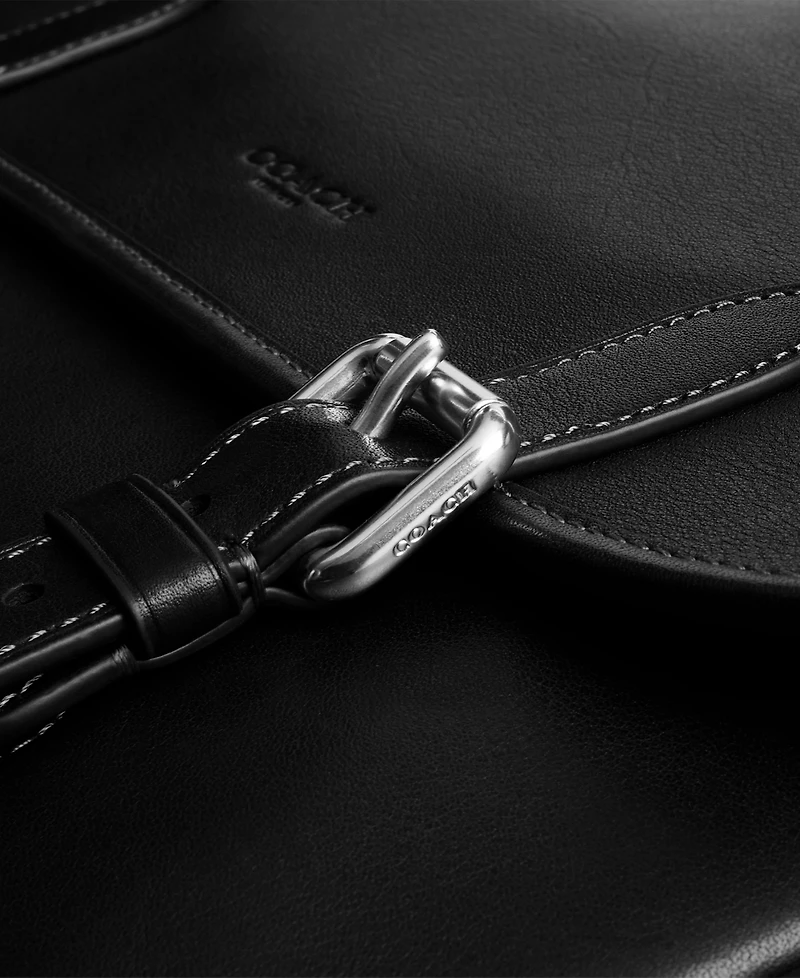 Coach Men's Hitch Messenger Bag