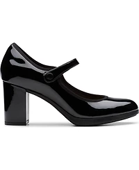 Clarks Women's Bayla Lily Riptape Dress Pumps