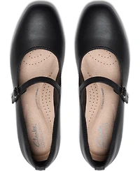 Clarks Women's Iridessa Rae Square Toe Pumps