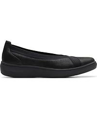 Clarks Women's Cloudsteppers Breeze Sky Air Slip On Shoes