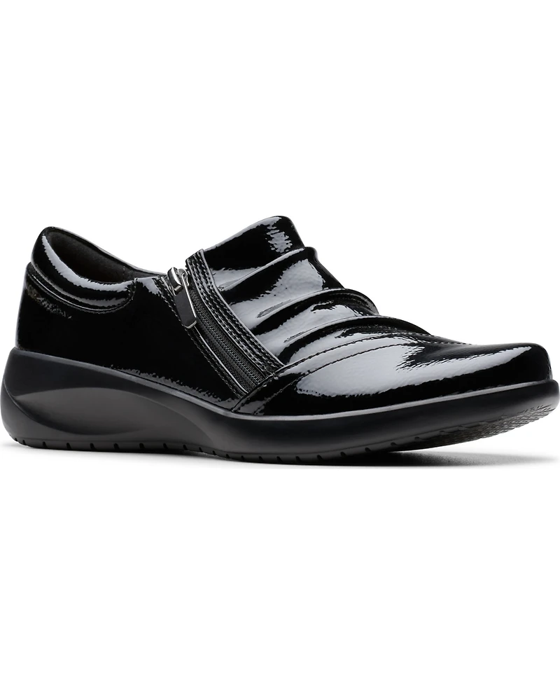 Clarks Women's Kaetlyn Mila Round Toe Flats
