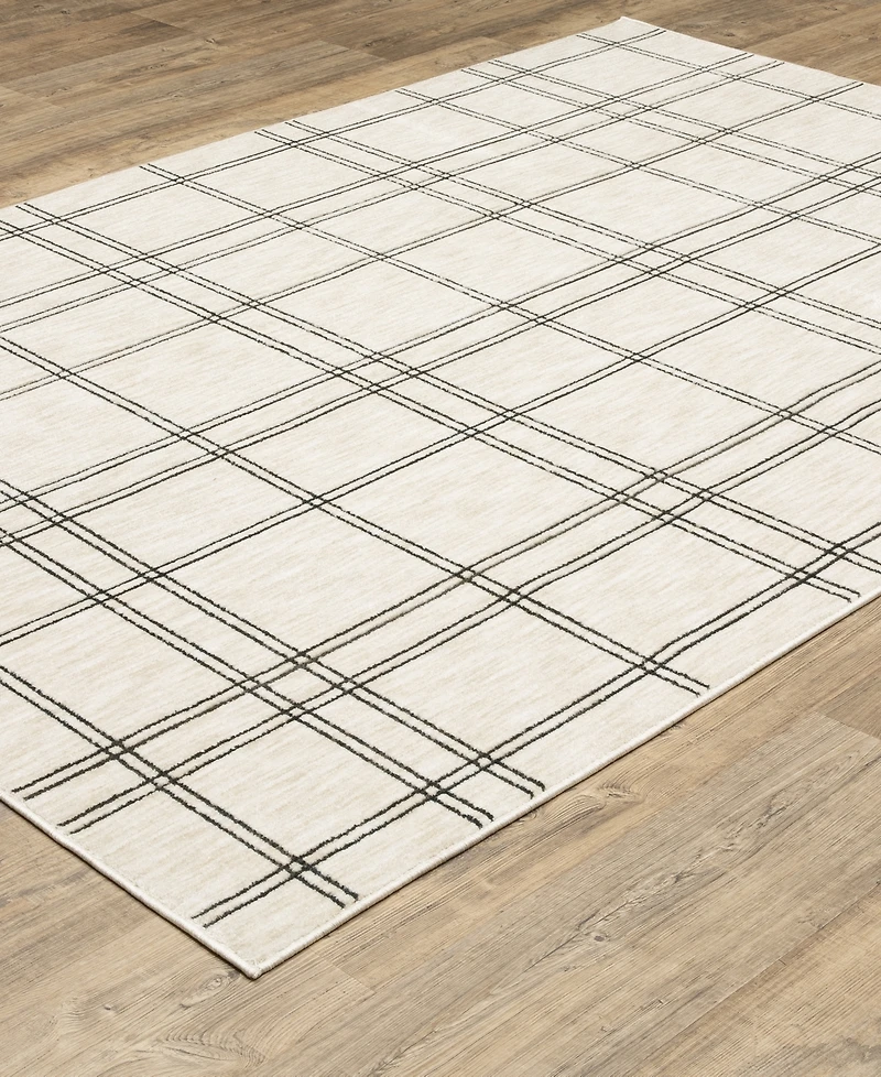 Oriental Weavers Hunter HNT07 3'3"x5' Area Rug