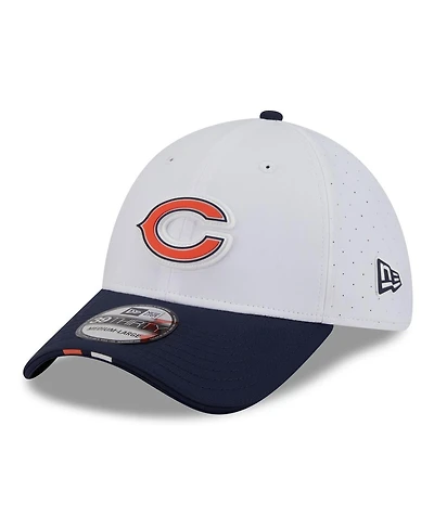 New Era Men's White/Navy Chicago Bears 2025 Nfl Training Camp 39THIRTY Flex Hat