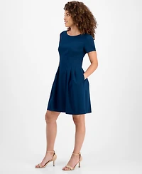 Connected Petite Dart-Waist Short-Sleeve Dress