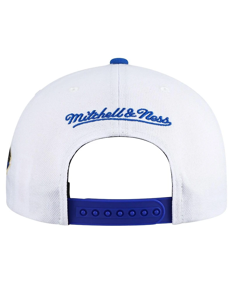 Mitchell & Ness Men's White Chicago Bulls Core Pro Crown Adjustable Hat