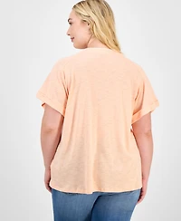 Democracy Trendy Plus Short-Sleeve Rolled-Cuff Graphic Tee
