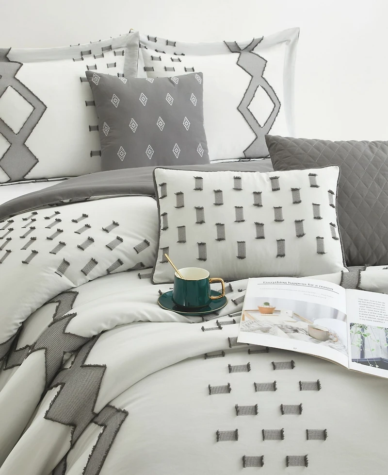 Stratford Park Sanissa Geometric 7-Pc. Comforter Set, California King