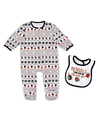 Wear by Erin Andrews Baby Boys and Girls Cincinnati Bengals Allover Print Full-Zip Sleeper with Bib Set