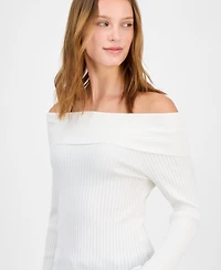 Hooked Up by Iot Juniors' Marilyn Off-The-Shoulder Top