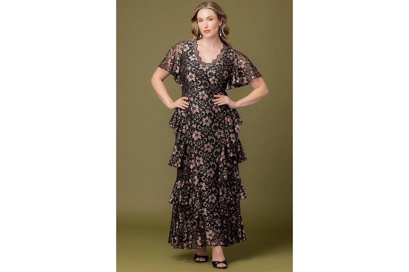 Kiyonna Women's Mon Ange Tiered Lace Evening Gown