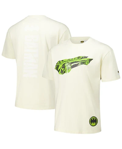 Freeze Max Men's Cream Batman Comics Batmobile Loose Fit T-Shirt
