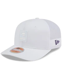 New Era Men's White Minnesota Vikings 2025 Sideline 9SEVENTY Trucker Adjustable Hat