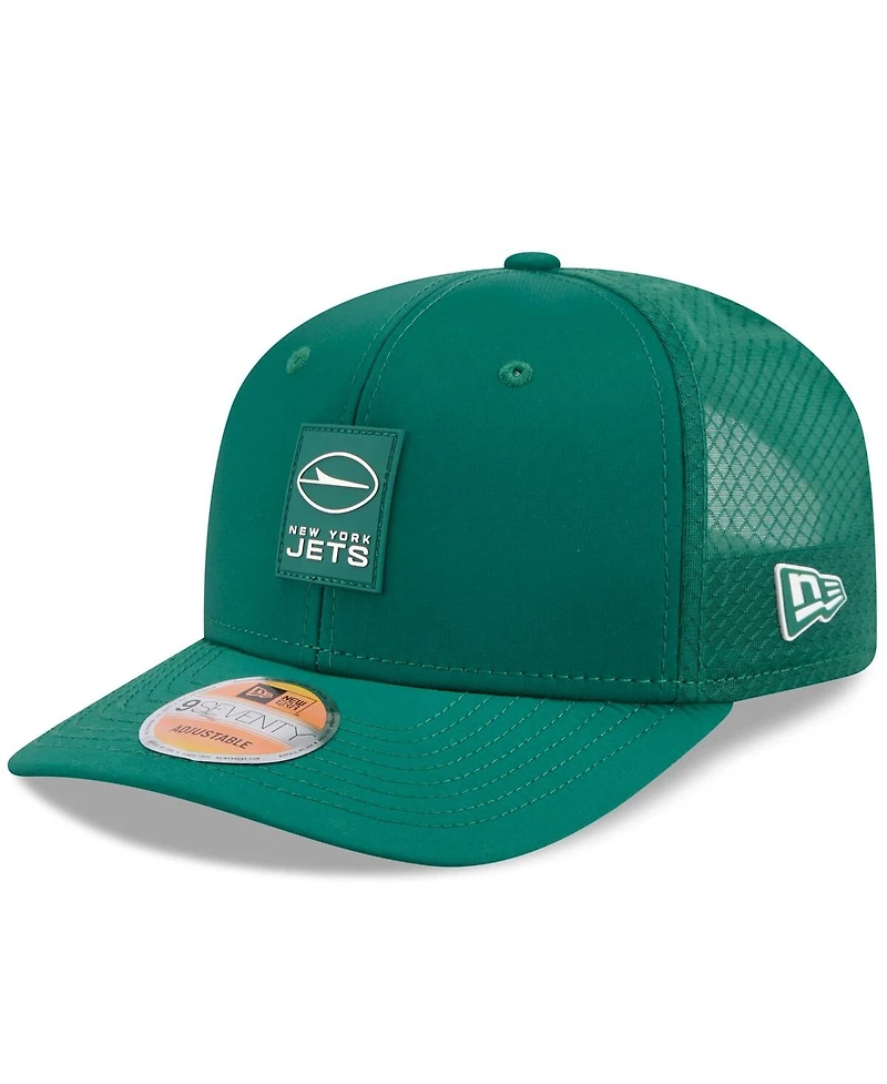 New Era Men's Green New York Jets 2025 Sideline 9SEVENTY Trucker Adjustable Hat