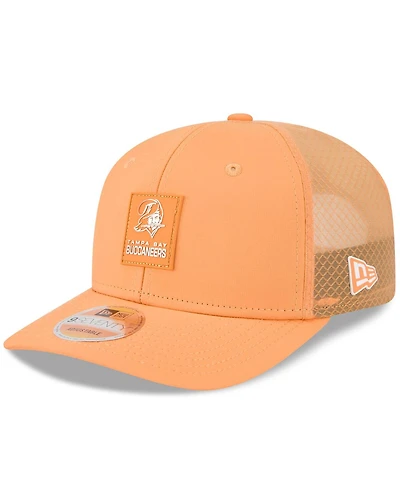 New Era Men's Orange Tampa Bay Buccaneers 2025 Sideline Throwback 9SEVENTY Trucker Adjustable Hat