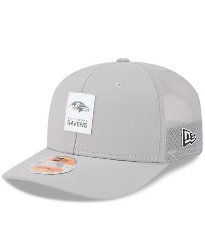 New Era Men's Gray Baltimore Ravens 2025 Sideline 9SEVENTY Adjustable Trucker Hat