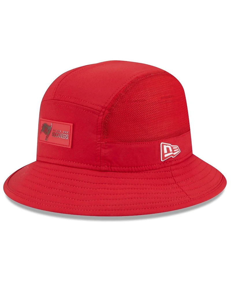 New Era Men's Red Tampa Bay Buccaneers 2025 Sideline Bucket Hat