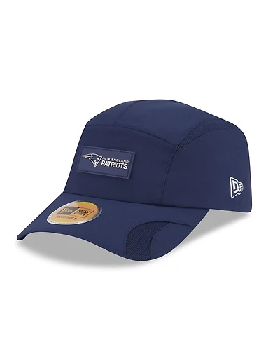 New Era Men's Navy New England Patriots 2025 Sideline Runner Adjustable Hat