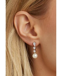 Untamed Petals Serenade Pearl and Crystal Earrings