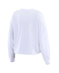 Wear by Erin Andrews Women's White New England Patriots Postcard Cropped Long Sleeve Top