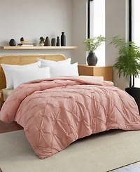 Unikome All Season Pintuck Down Alternative Comforter