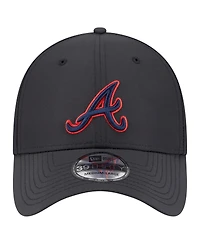 New Era Men's Black Atlanta Braves Night 39THIRTY Flex Hat