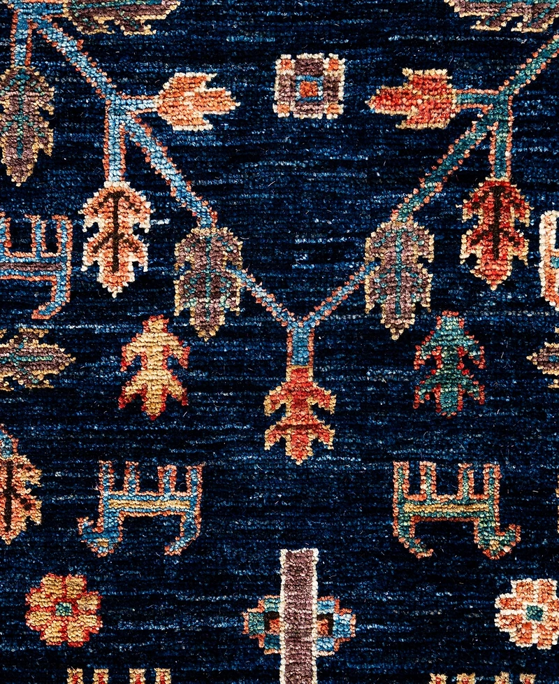 Adorn Hand Woven Rugs Serapi M0103- 8'3"x9'10" Area Rug