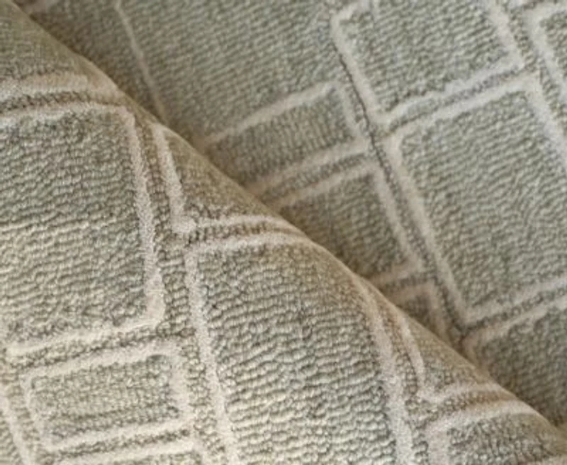 Exquisite Rugs Soho 7138 Rug Collection
