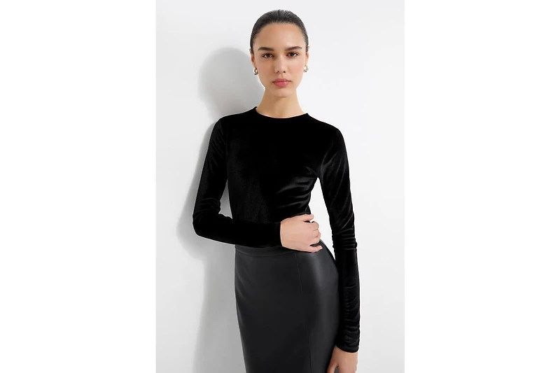 Marcella Women's Ansley Velvet Top