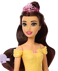 Disney Princess Bathe and Brush Belle Fashion Doll and Dog Figure