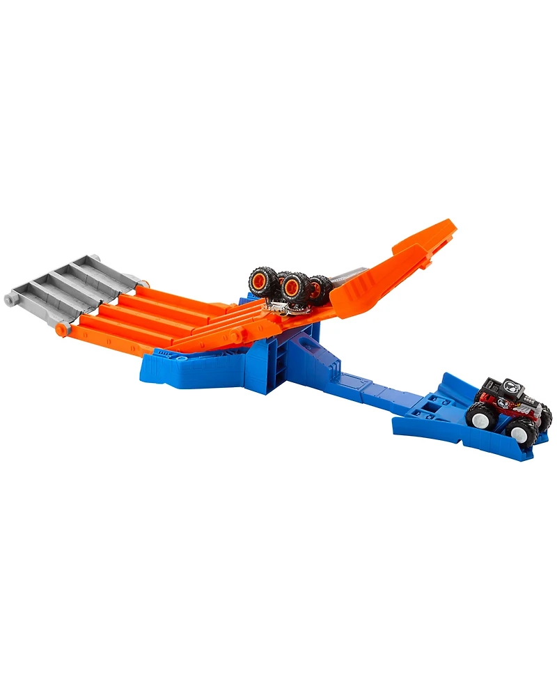 Hot Wheels Monster Trucks Sharks vs Dinos Racedown Destruction Track Set