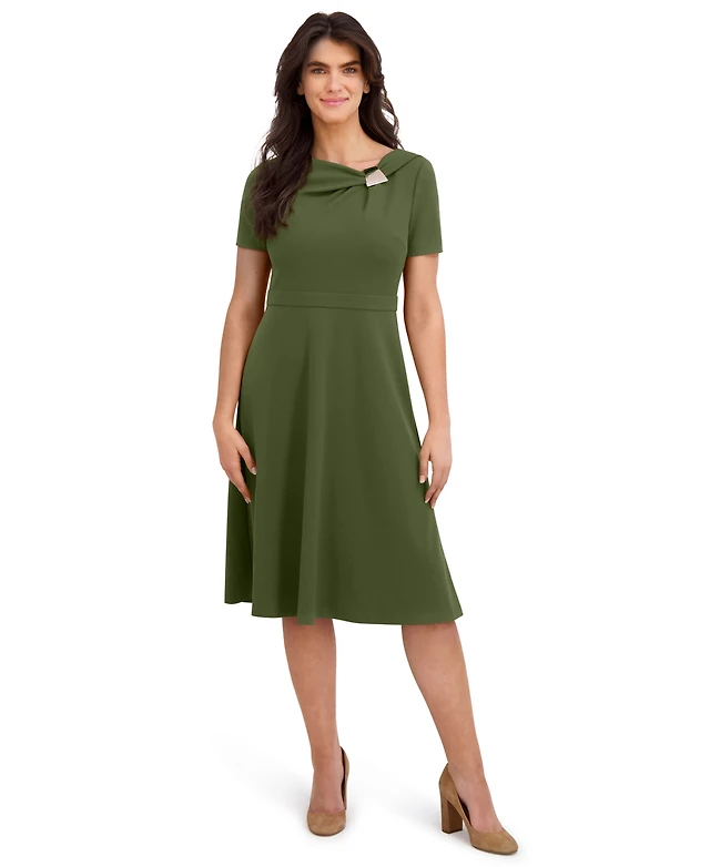 green emerald velvet dress Macy Lace Up Slim Glitter Satin Formal Dress main image 1