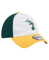 New Era Men's Dark Green/Gold Athletics 2025 Mlb Clubhouse 39THIRTY Flex Hat