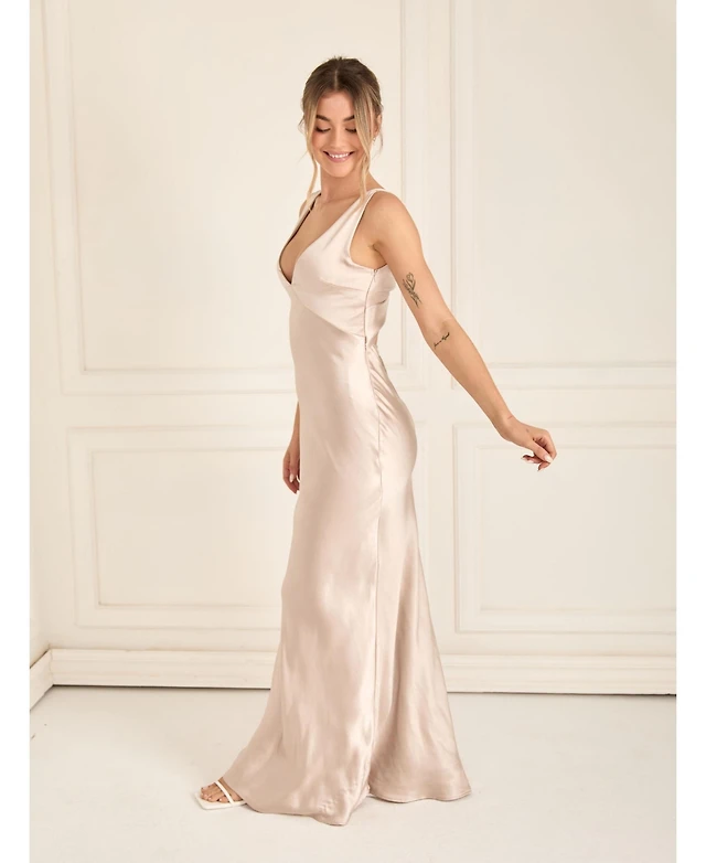 Six Stories Women's Twist Back Satin Bridesmaid Dress | Dulles Town Center