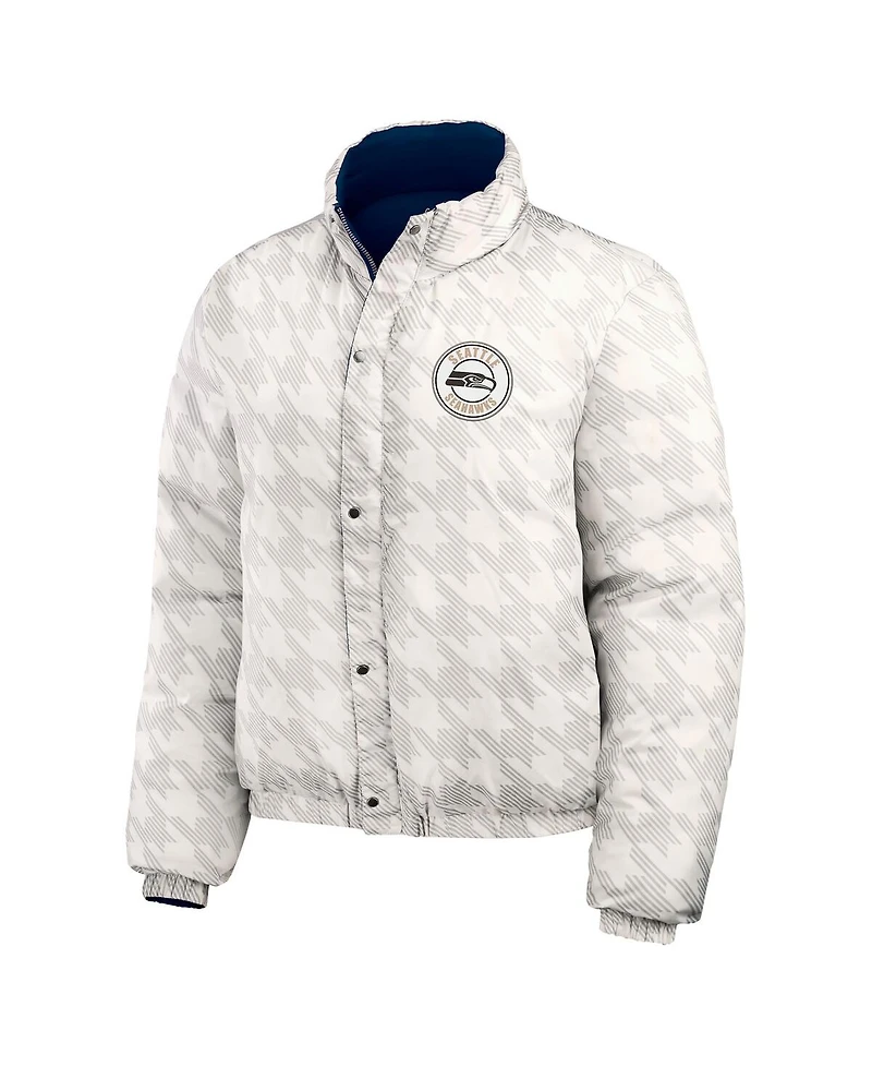 Wear by Erin Andrews Women's College Navy/White Seattle Seahawks Reversible Cropped Full-Zip Puffer Jacket