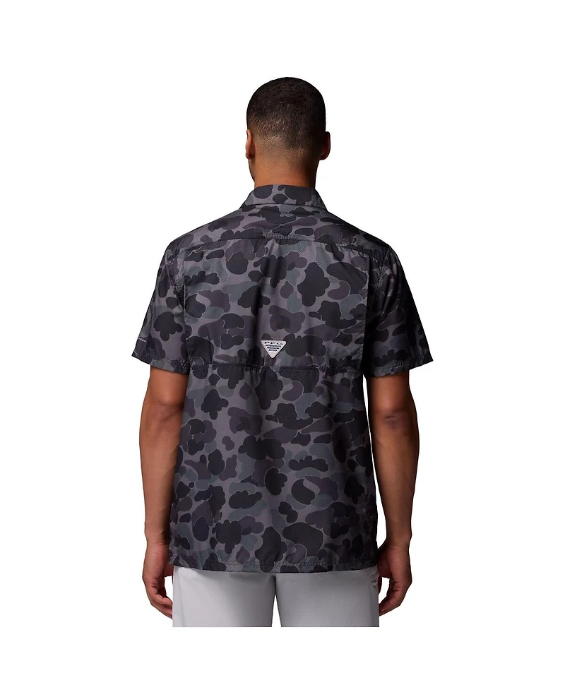 Columbia Men's Black Ohio State Buckeyes Super Slack Tide Omni-Wick Button-Up Shirt