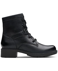 Clarks Collection Women's Hearth Parker Block Heel Booties