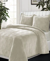 Tribeca Living Capri Medallion Velvet Oversized Solid piece Quilt Set