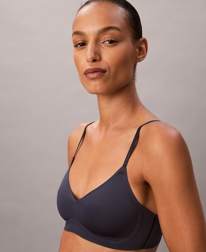 Calvin Klein Women's Invisibles Gel Wire Lightly Lined Bralette QF7142