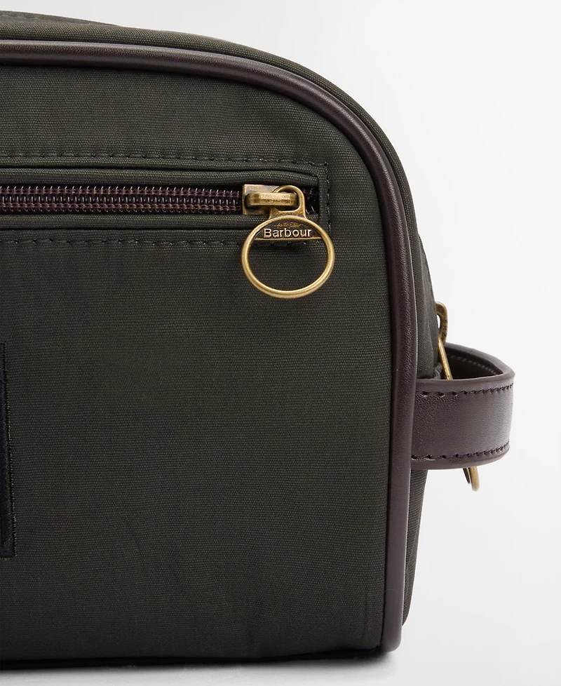 Barbour Men's Zippered Wax Wash Bag