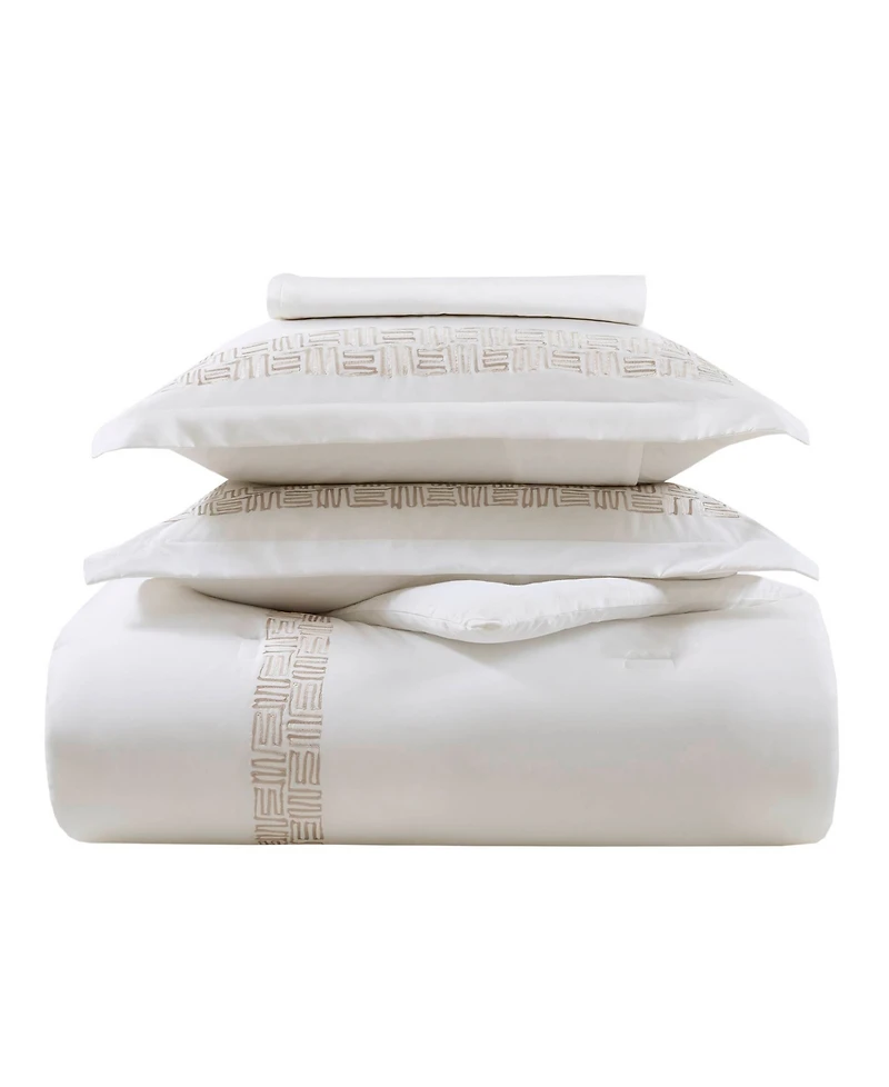 Harbor House Nile Embroidery Oversized 4-Pc. Comforter Set