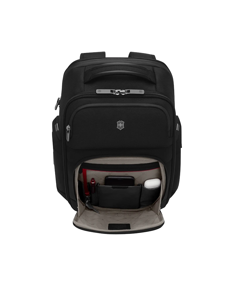 Victorinox Werks Traveler 7.0 Deluxe Backpack