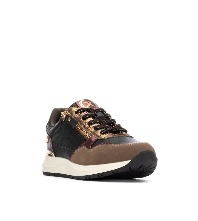 Xti Women's Side Zipper Casual Sneakers By Xti