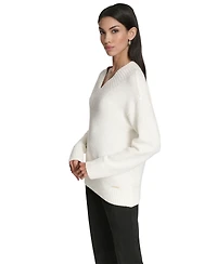 Halston Women's Chunky Boucle Long Sleeves Sweater